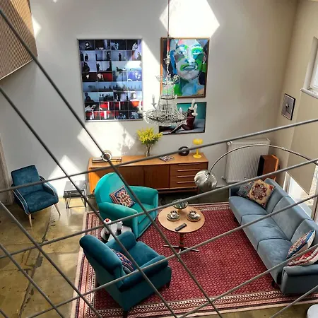 شقة Ancien Cinema Loft *