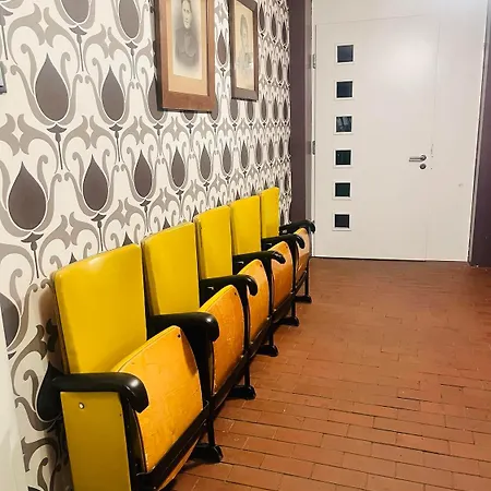 Appartement Ancien Cinema Loft *